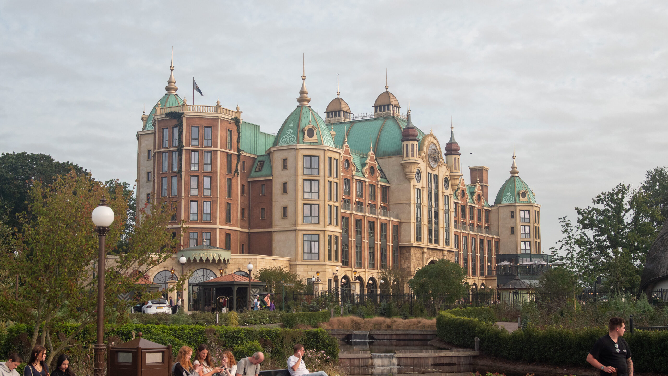 Ver aanzicht Grand Hotel de Efteling - Arcade Bouwkwaliteit